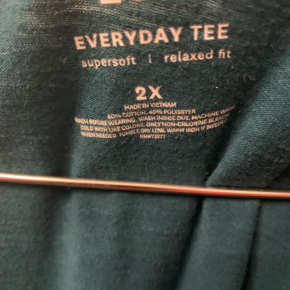 Everyday T-Shirt in Women’s Size 2X - Picture 2 of 4